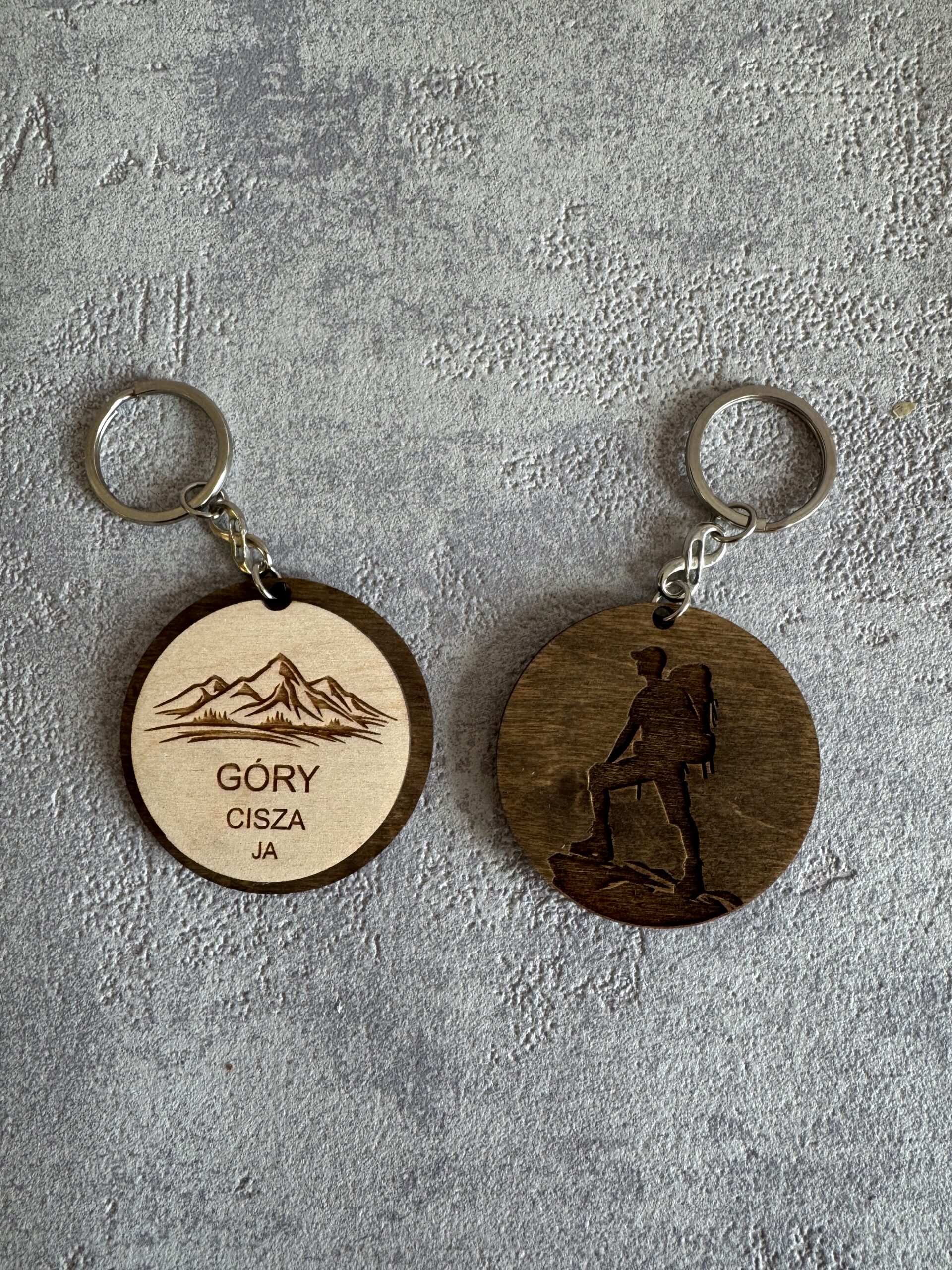 Brelok drewniany – „Góry, cisza, ja” - obrazek 2